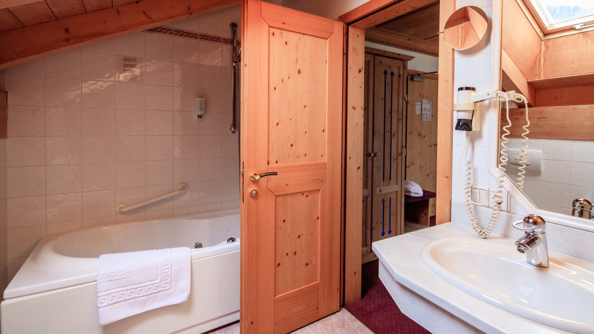 Einzelzimmer - Bild 5
